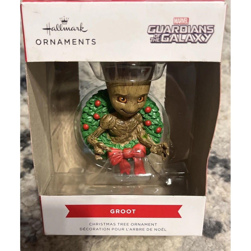 Hallmark Marvel Guardians of The Galaxy Groot in Wreath Christmas Ornament New